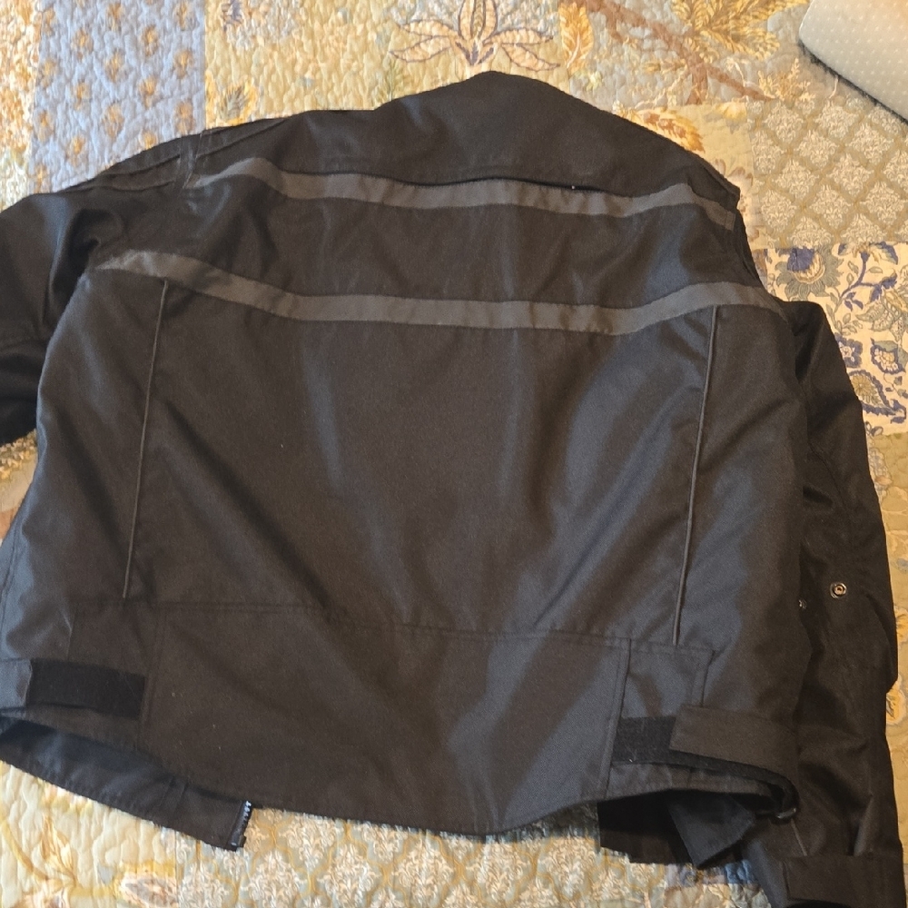 *NEW* BILT Men's Black Performance Jacket - Picture 6 of 6